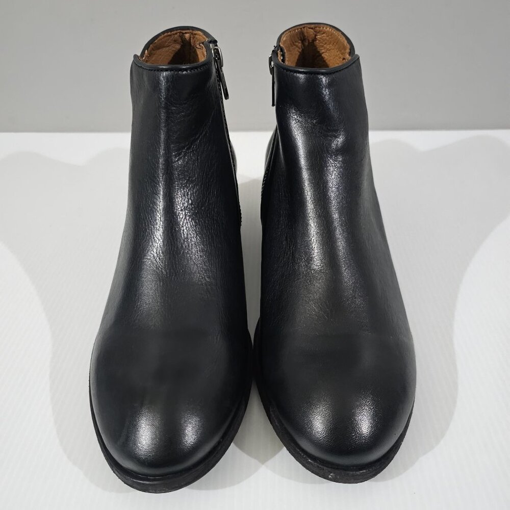 Frye Black Leather Ankle Boots | Excellent Condition